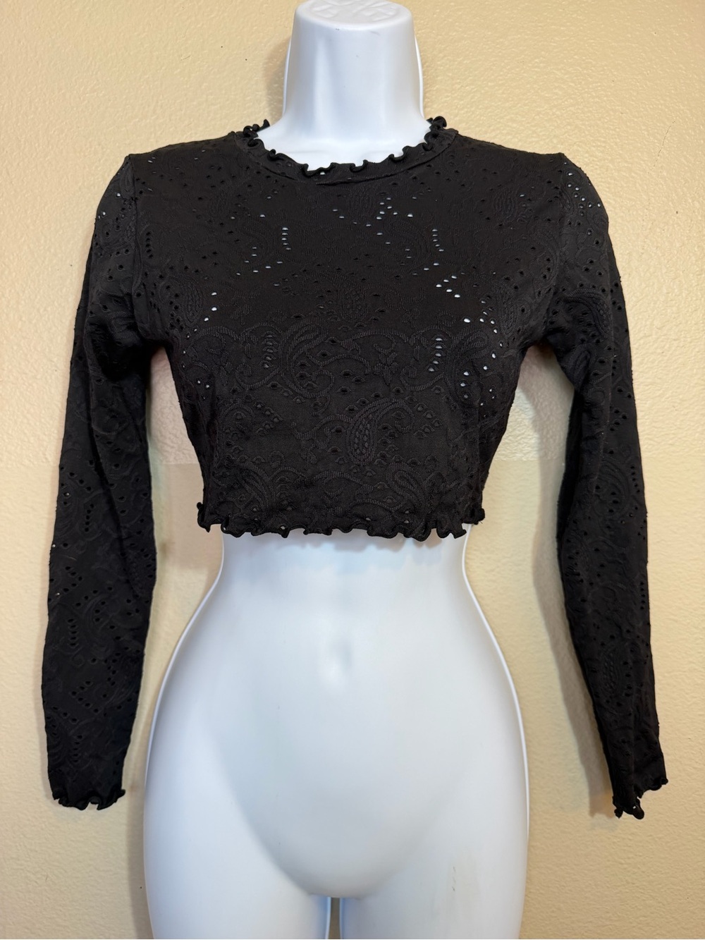 Celebrity Pink Swim Black Eyelet Lace Long Sleeve Crop Top Rash Guard